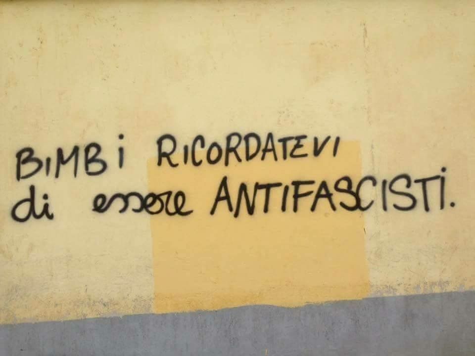 Bimbi ricordatevi di essere antifascisti